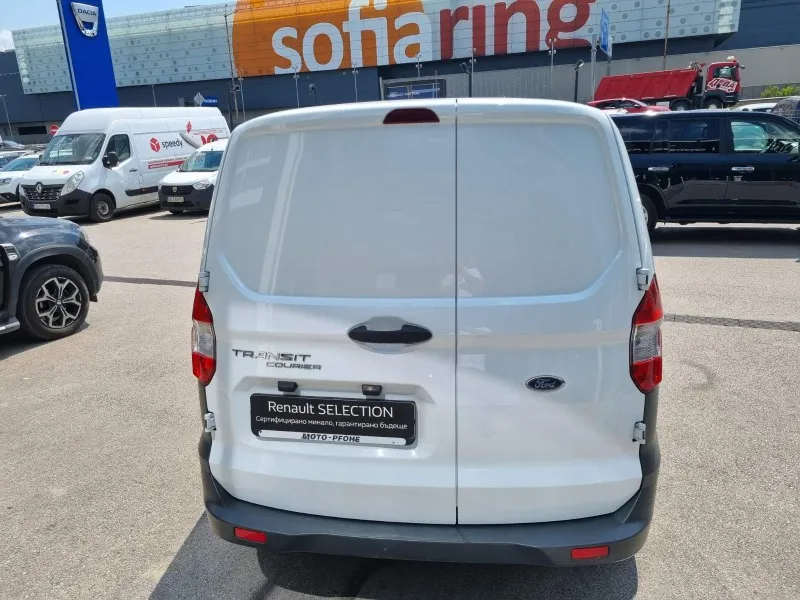 Ford Courier 1.5 Image 6